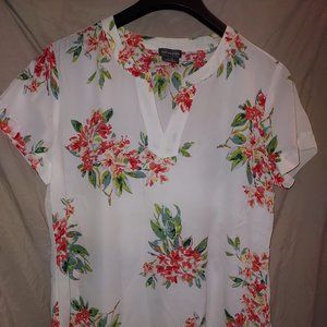 Van Huesen Ladies Floral Blouse, Size L